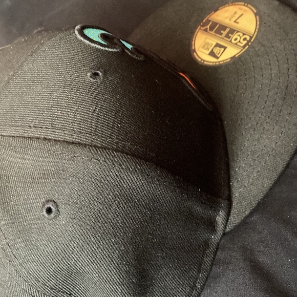 As hat - Picture 5 of 5